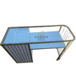 Mesa manicura modelo Tiffany vista superior con cubierta de vidrio